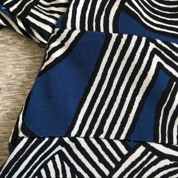 💚4 for $30💚 FEMME Skater Dress with Accentuated Waist - Picture 5 of 7